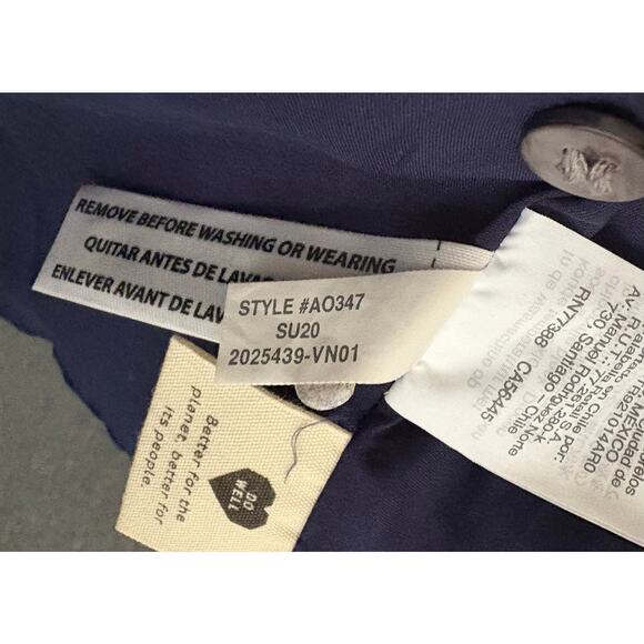 Madewell | Women's Happy Hibiscus Smock Sleeve Floral Button Down Dress  | 4 - Picture 5 of 5